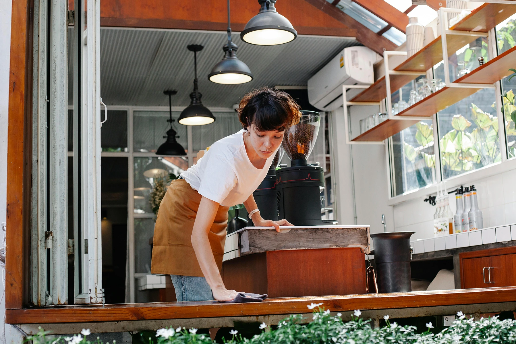 pexels-tim-douglas-6205481 1